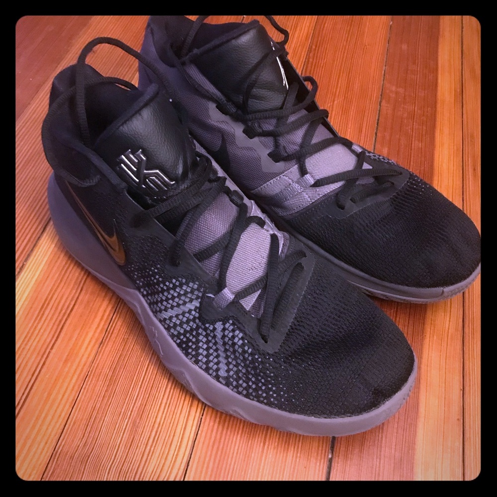 Men’s Nike Kyrie Flytrap